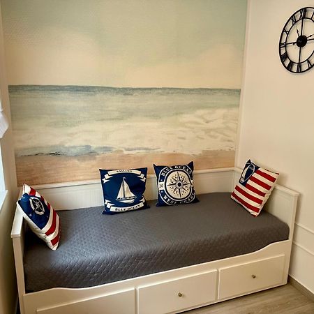 City & Sea - Apartamenty I Mieszkania Гдыня Экстерьер фото
